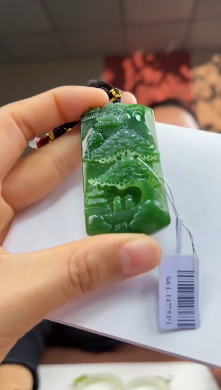 颈饰未镶嵌和田玉a26