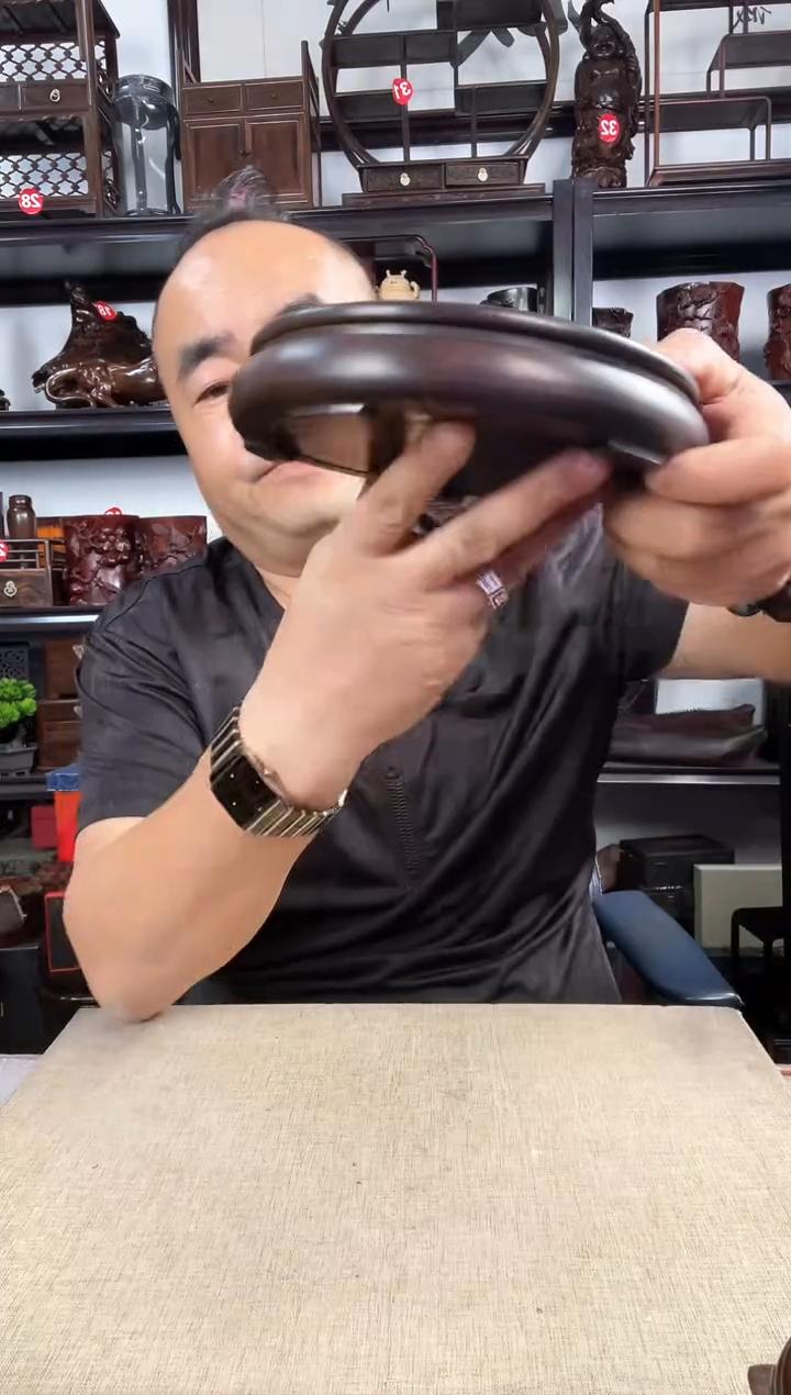 木16公分黑老李红木工艺品