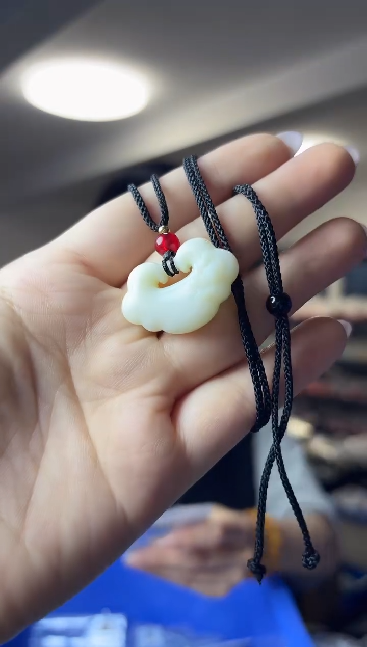 颈饰未镶嵌和田玉（多样性发一件）