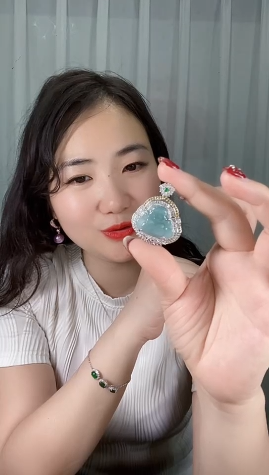 【闪购商品】翡翠颈饰未镶嵌00000029