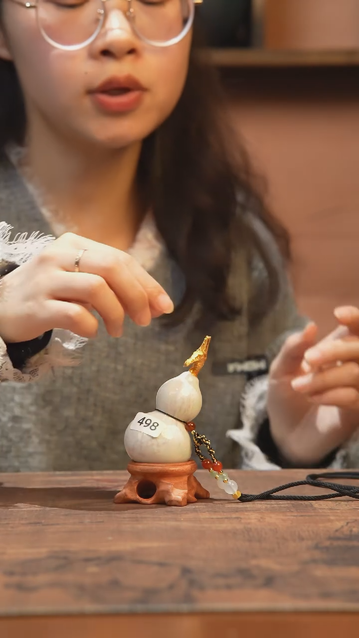 【闪购商品】498号-大漆飘漆小葫芦脖挂