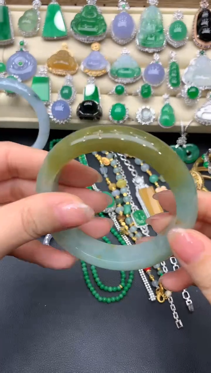 【闪购商品】翡翠手镯未镶嵌227-中国好珍宝