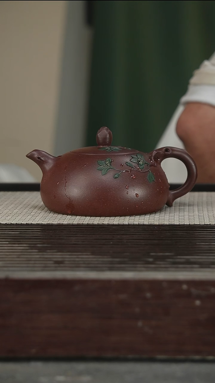 茶壶紫砂蒋凌云，带证380CC142号