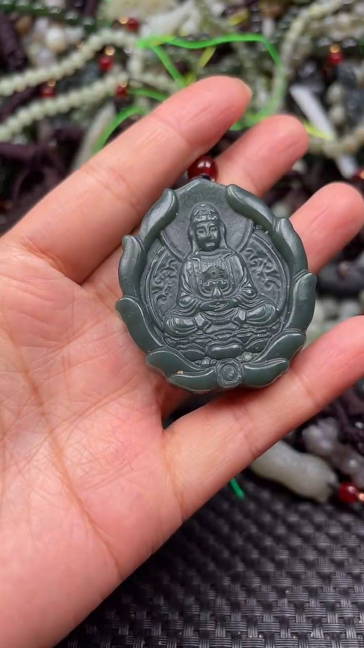 【闪购商品】和田玉颈饰未镶嵌.