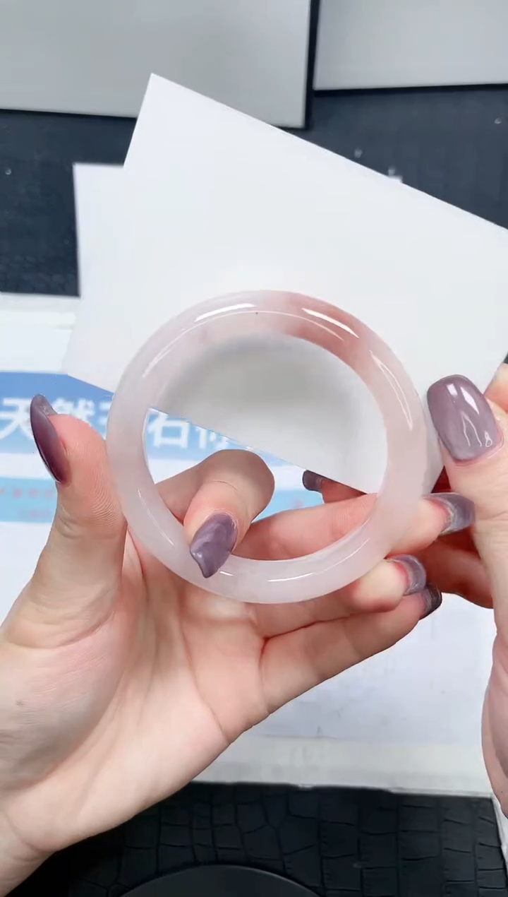 【闪购商品】石英质玉手镯未镶嵌280-53.4