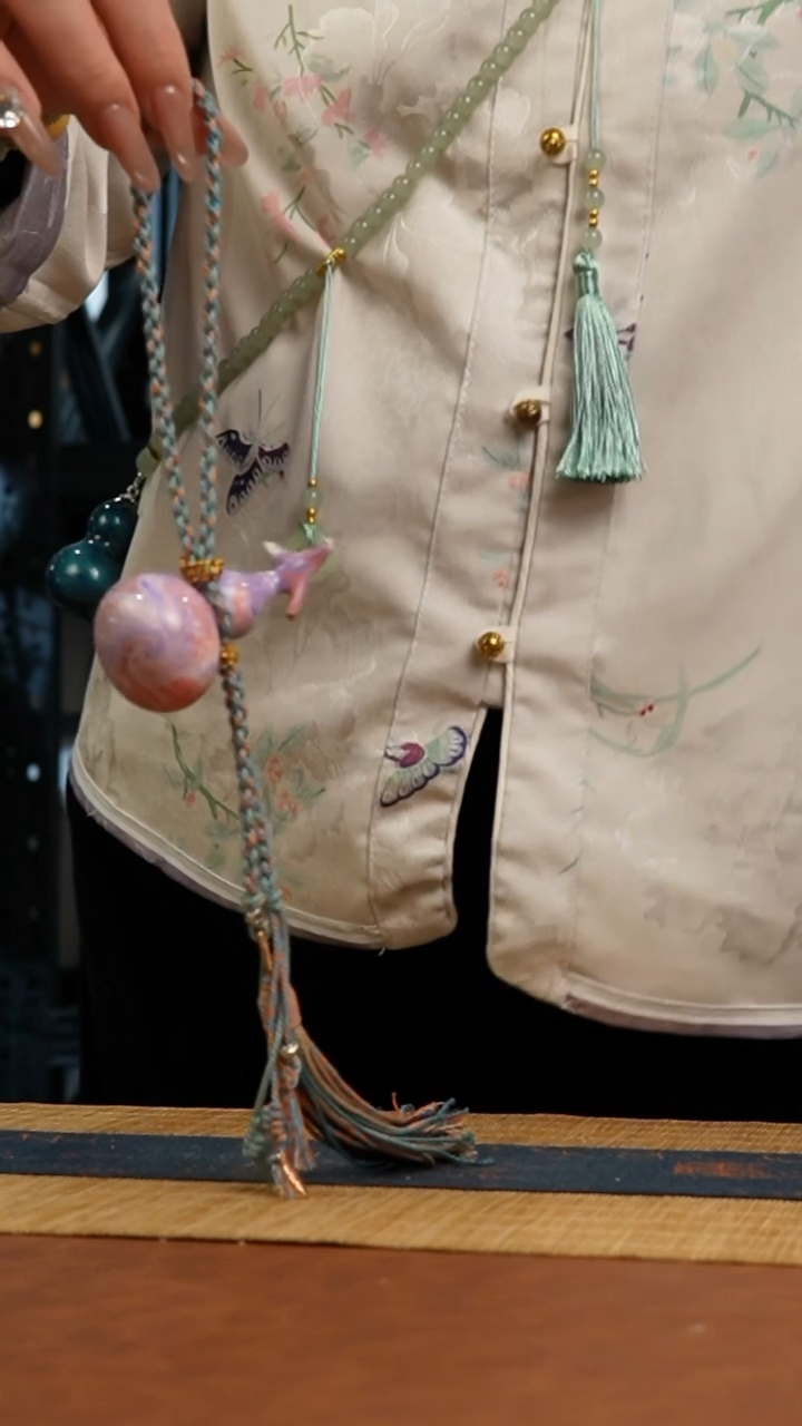 437号 天然热水酒葫芦 一物一拍（有瑕介意勿拍）