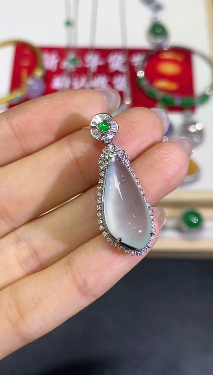 【闪购商品】定制翡翠18K金镶嵌32团购