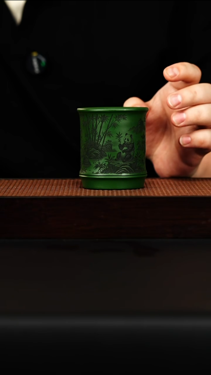 茶壶紫砂宜兴紫砂 主人杯 熊猫竹节 绿泥 任家娟 h214