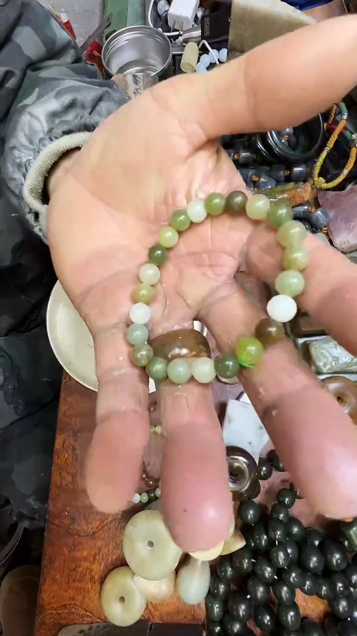 未镶嵌和田玉珠宝半成品1