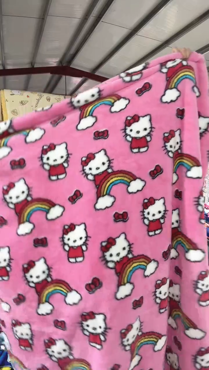 满35包邮   瑕疵   130*180  左右绒毯子仿兔毛  