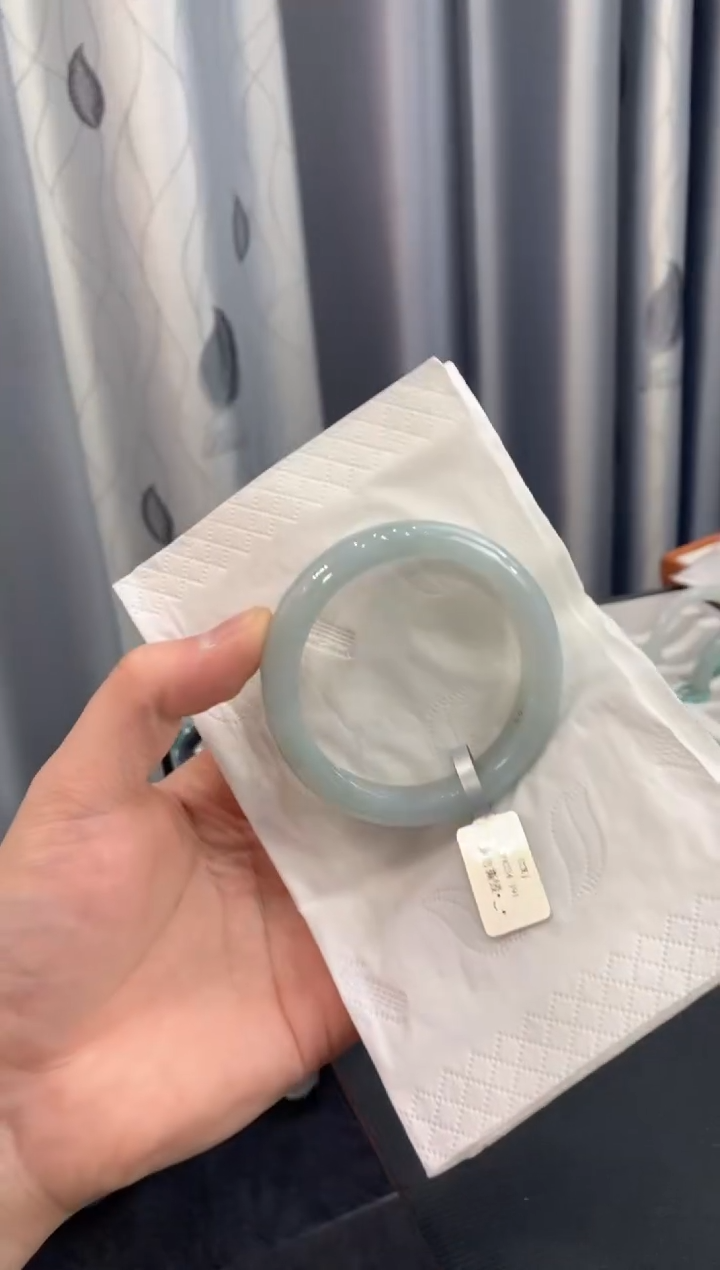 【闪购商品】翡翠手镯未镶嵌00001618