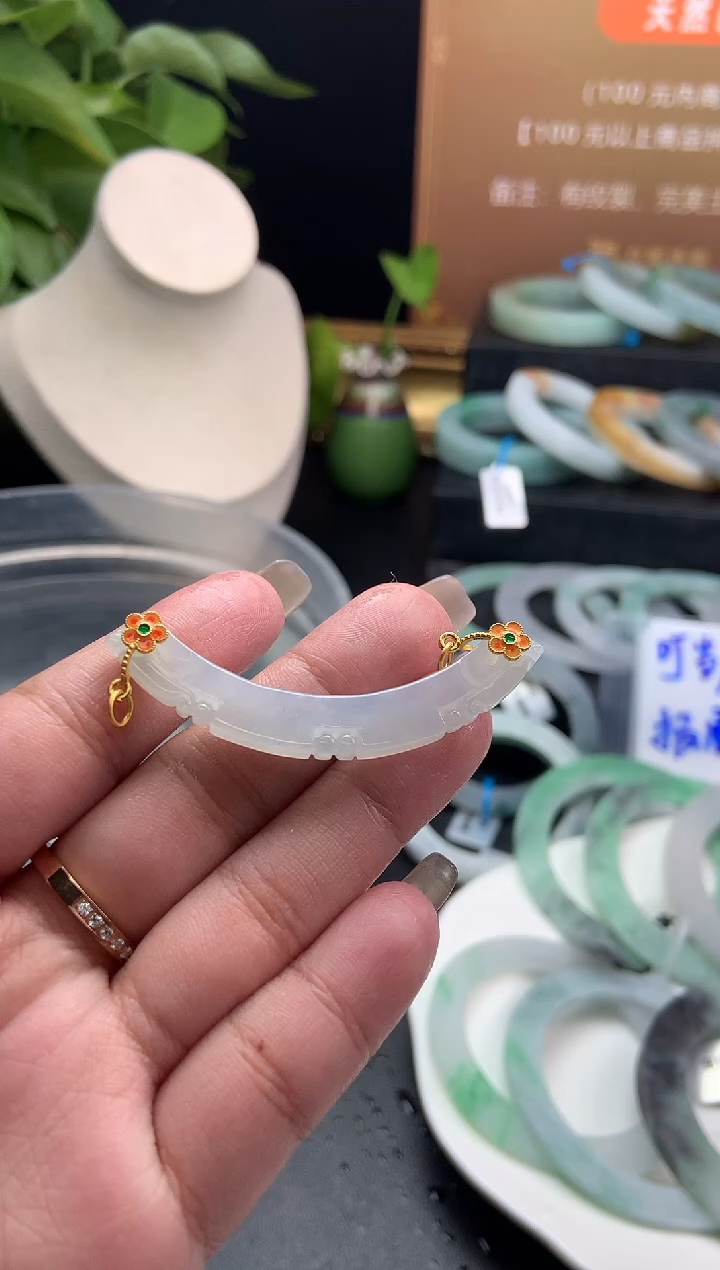 【闪购商品】定制翡翠银S925镶嵌玉璜