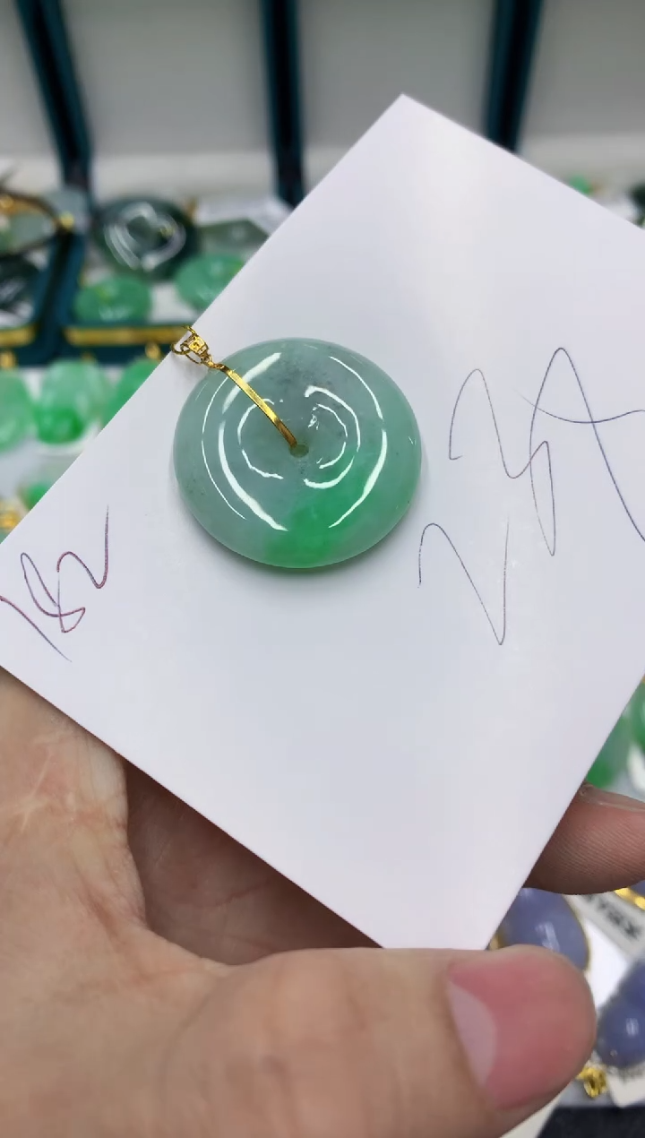 【闪购商品】翡翠颈饰18K金镶嵌号链接11111