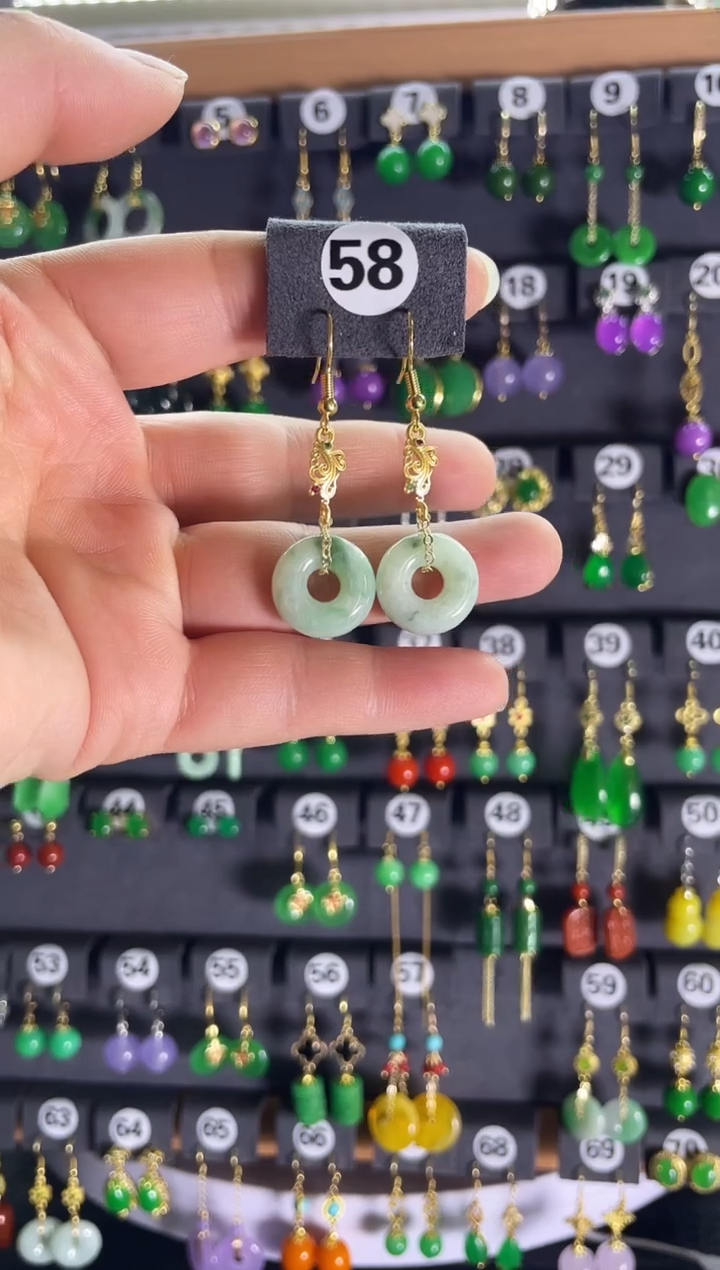 【闪购商品】翡翠耳饰银S925镶嵌58....