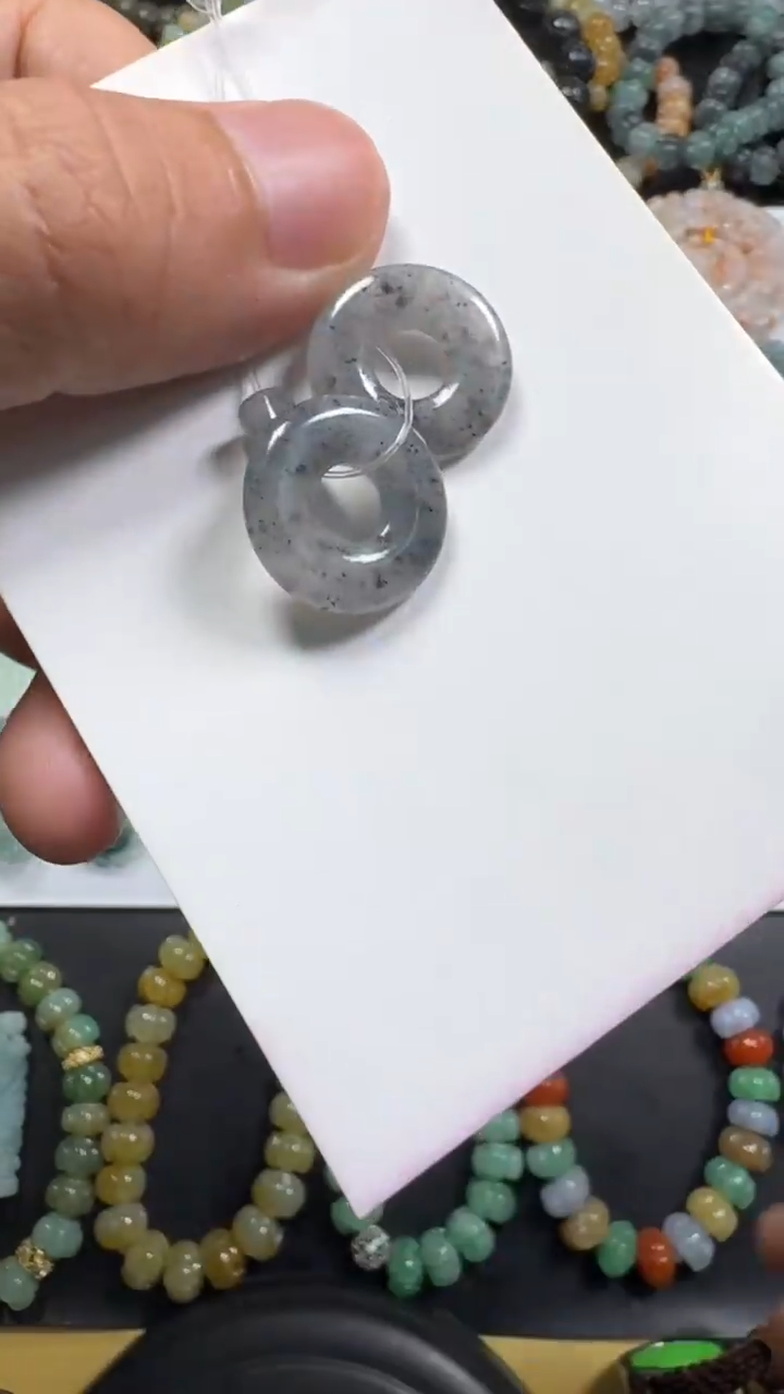 翡翠未镶嵌颈饰【闪购商品】 天然翡翠