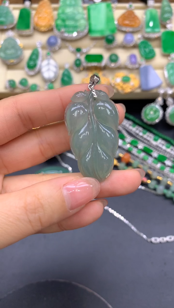 【闪购商品】翡翠颈饰18K金镶嵌16-中国好珍宝