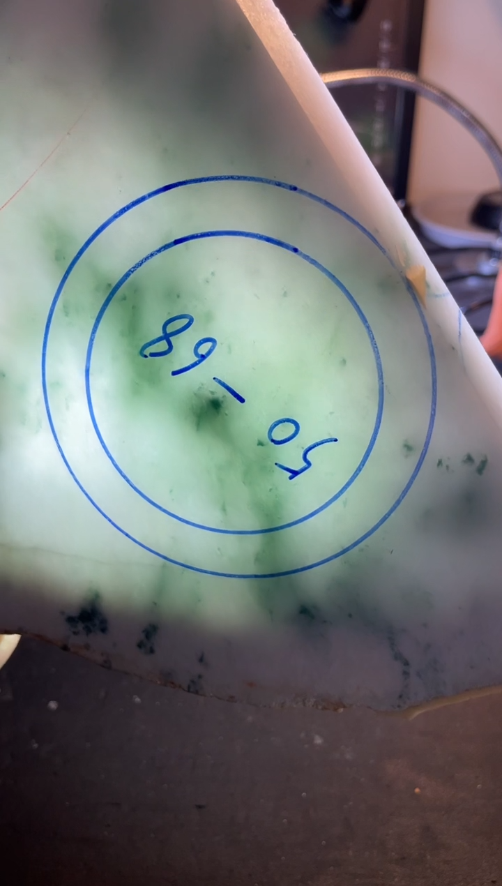 未镶嵌翡翠定制翡翠阿*翡翠