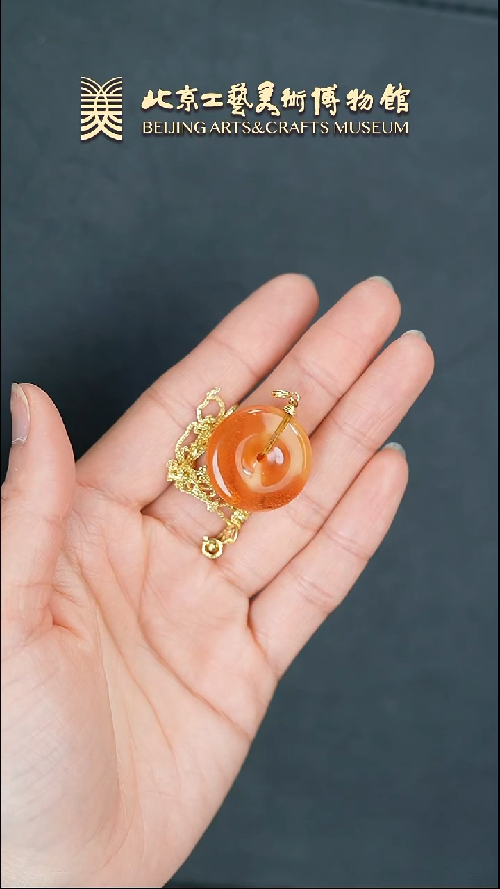 【闪购商品】蜜蜡颈饰18K金镶嵌B0307GMD755蜜蜡平安扣