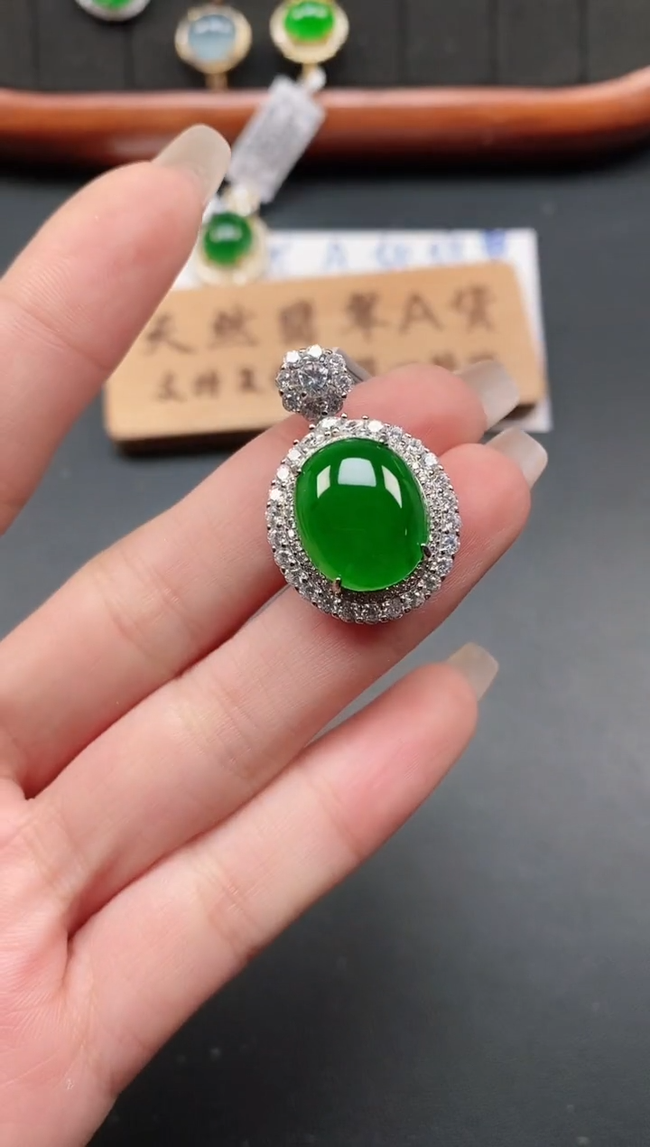 银S925镶嵌戒指翡翠1111