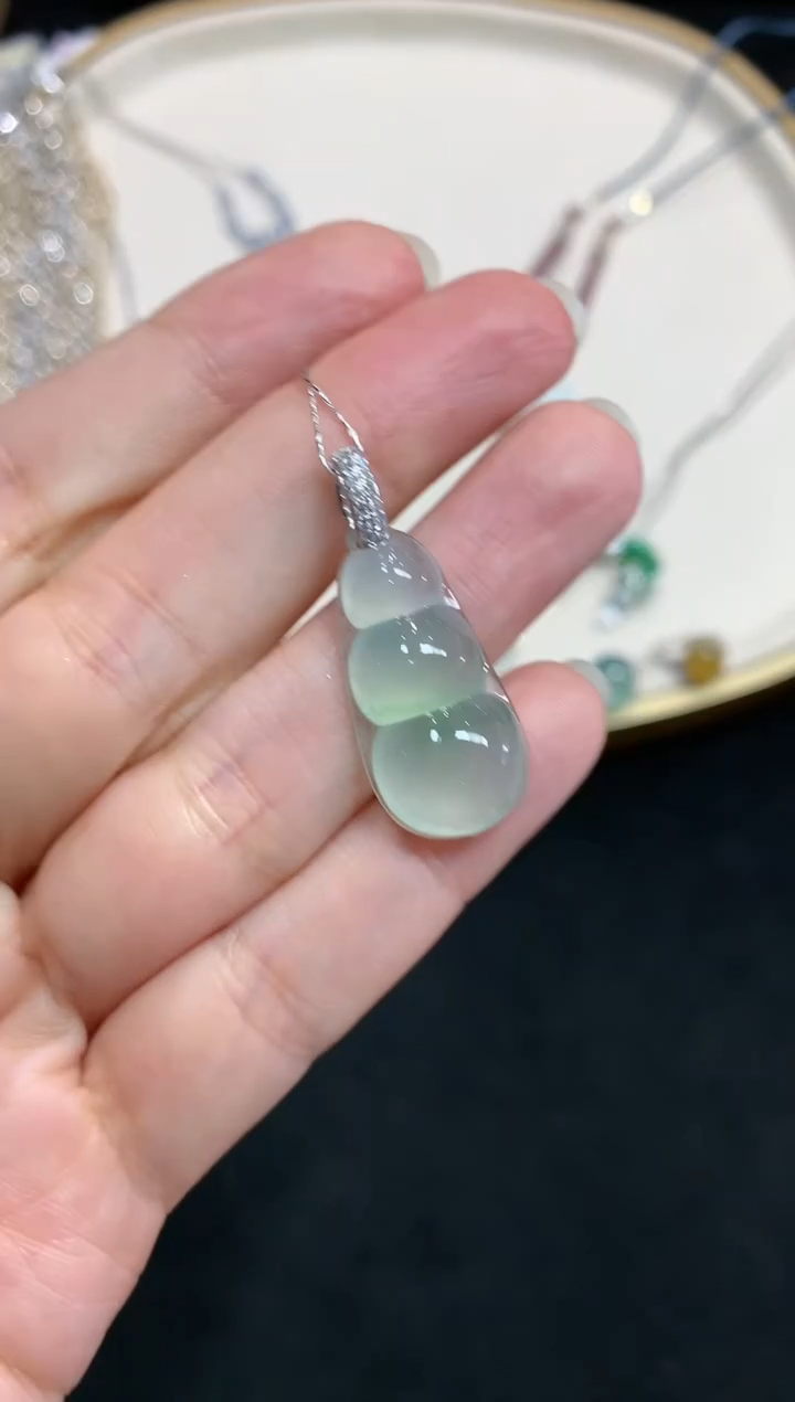 【闪购商品】翡翠吊坠(不含链)18K金镶嵌W183|8500