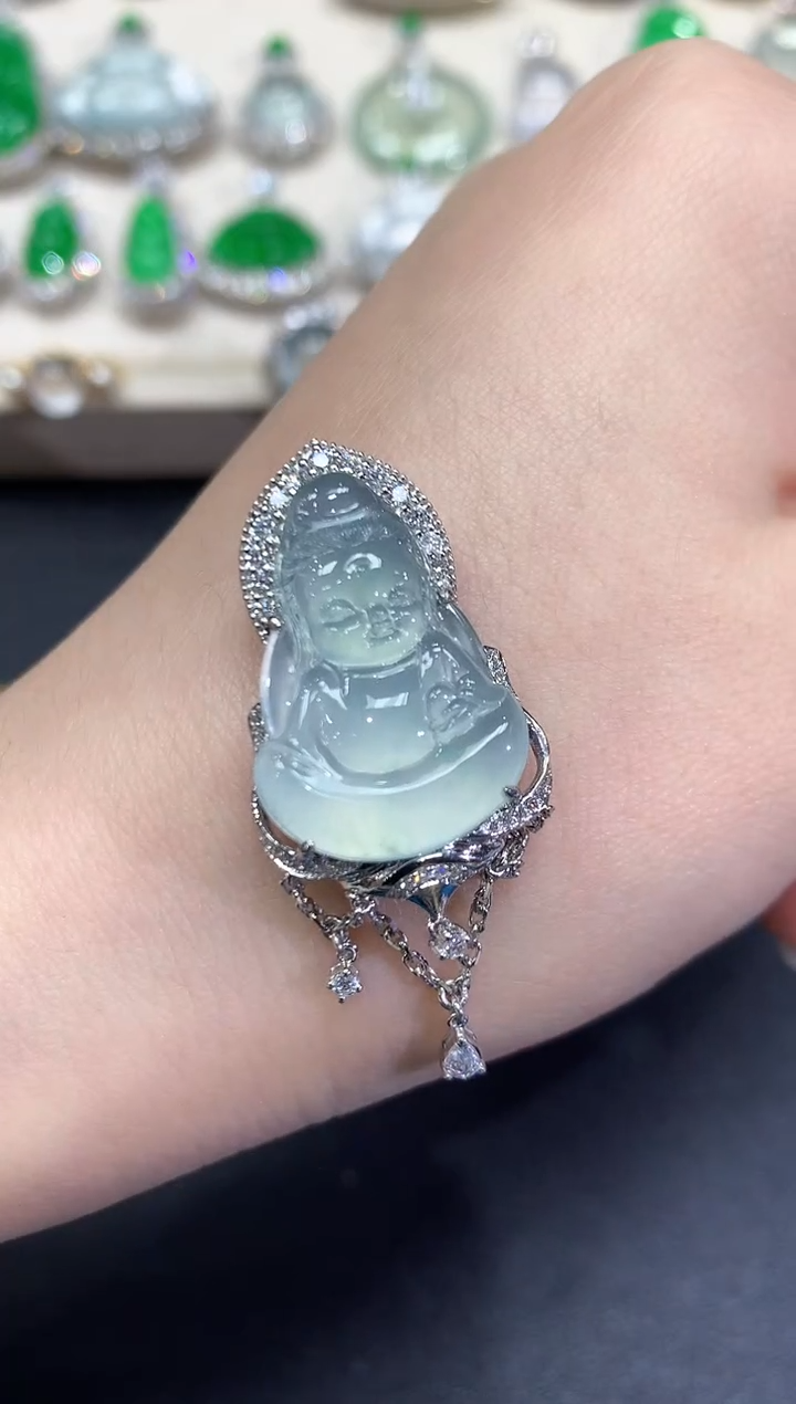 【闪购商品】翡翠颈饰18K金镶嵌D14   