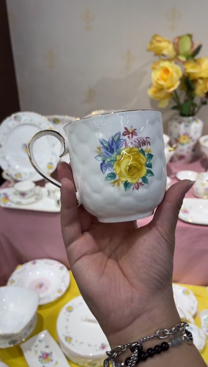 45%以上骨粉骨瓷马克杯