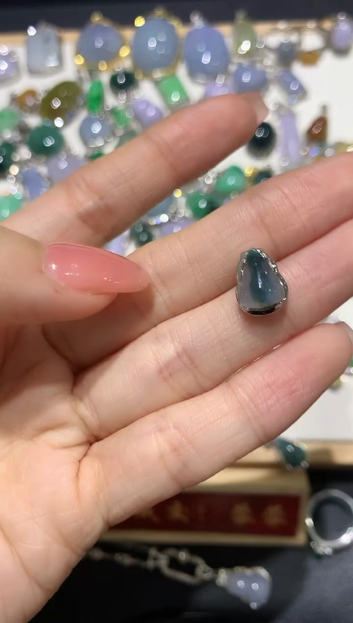 【闪购商品】翡翠吊坠(不含链)银S925镶嵌团购56