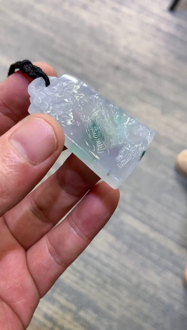 颈饰未镶嵌翡翠天然A货翡翠