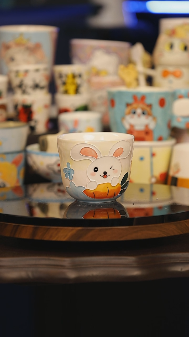 【闪购商品】摆件景德镇釉下彩绘设计师款式陶瓷