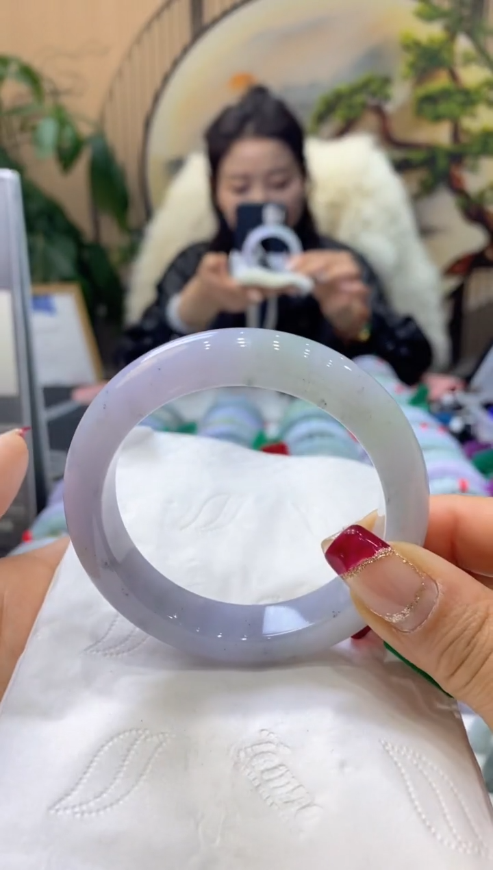 【闪购商品】翡翠手镯未镶嵌99913075