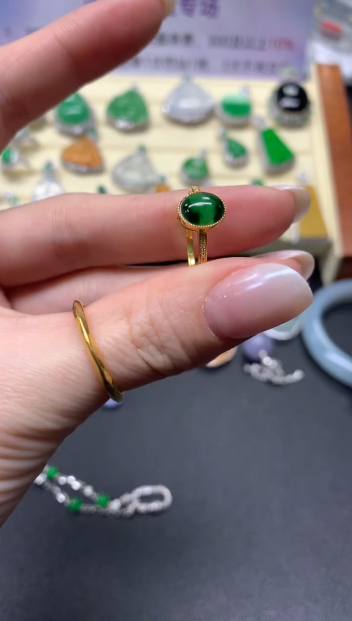 【闪购商品】翡翠戒指18K金镶嵌戒指|900+90