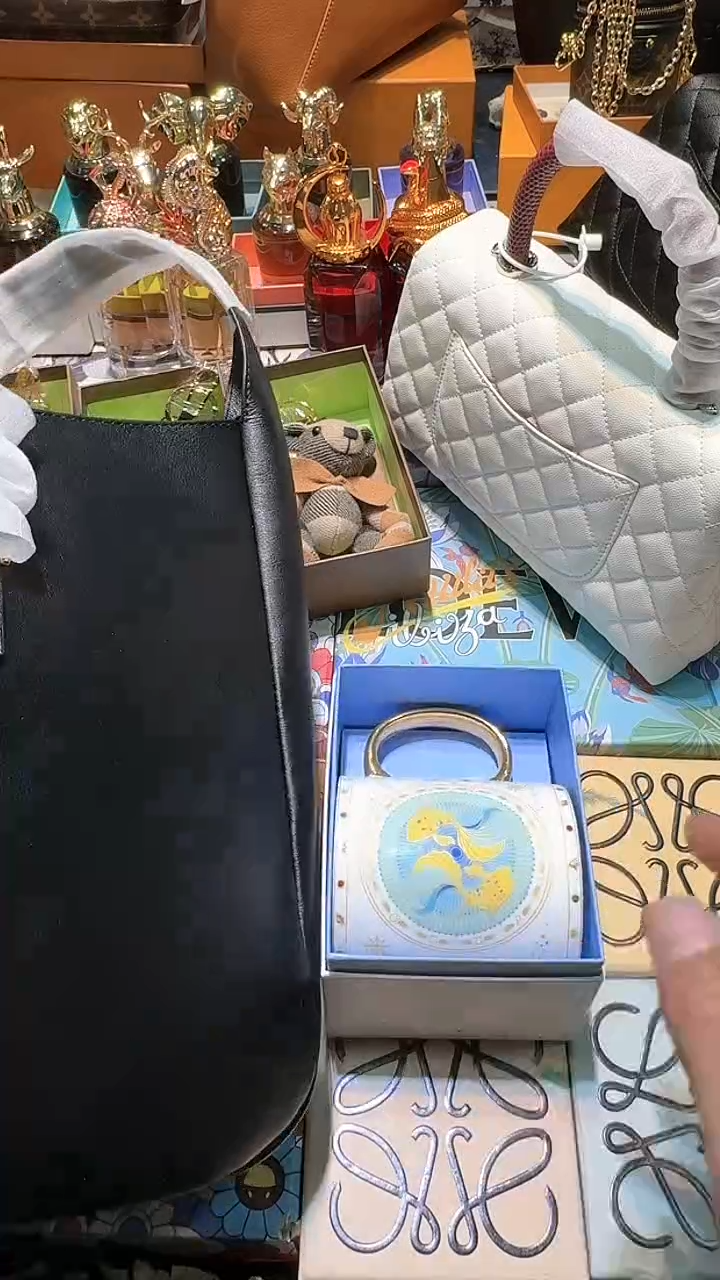 【闪购商品】瓷片换类目孤品单品一件不留ysl单肩