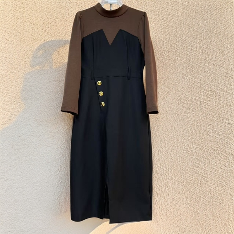 79228#【木兮兮专属】2026年春季气质修身显瘦时尚假两件拼接连衣裙