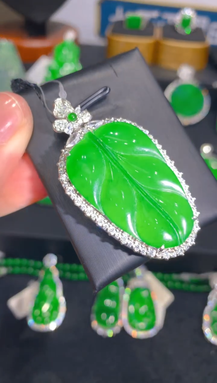 【闪购商品】翡翠颈饰银S925镶嵌002一一季