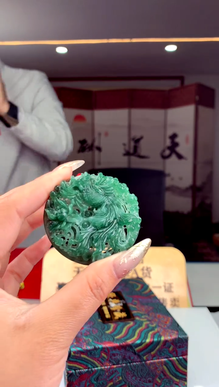 【闪购商品】定制翡翠未镶嵌天然A货翡翠（拍一发一）