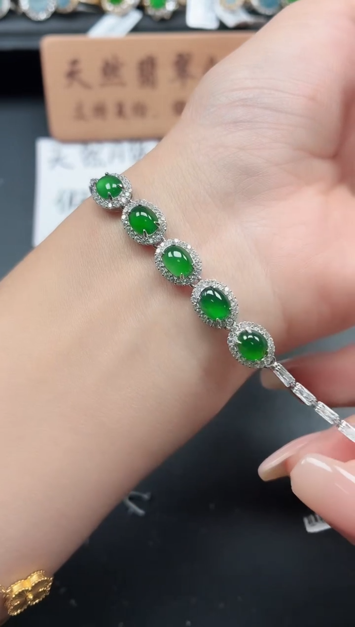 银S925镶嵌戒指翡翠1111