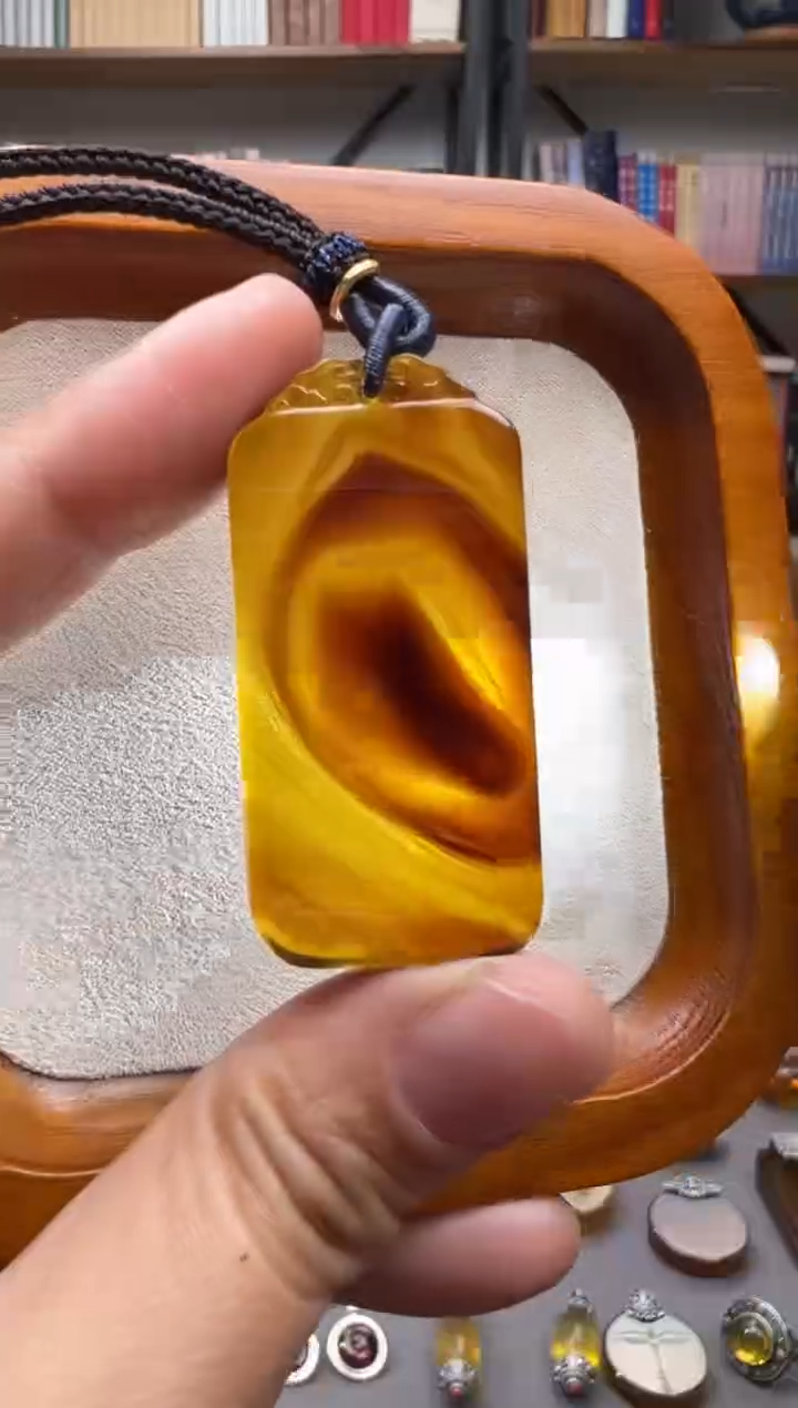 【闪购商品】琥珀颈饰未镶嵌无事牌吊坠