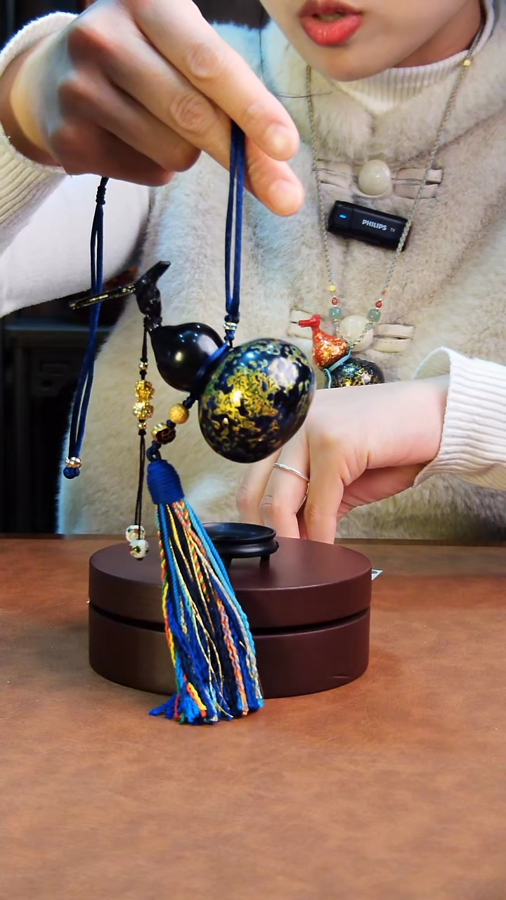 【闪购商品】354直播一物一图大漆酒葫芦送底座送挂绳