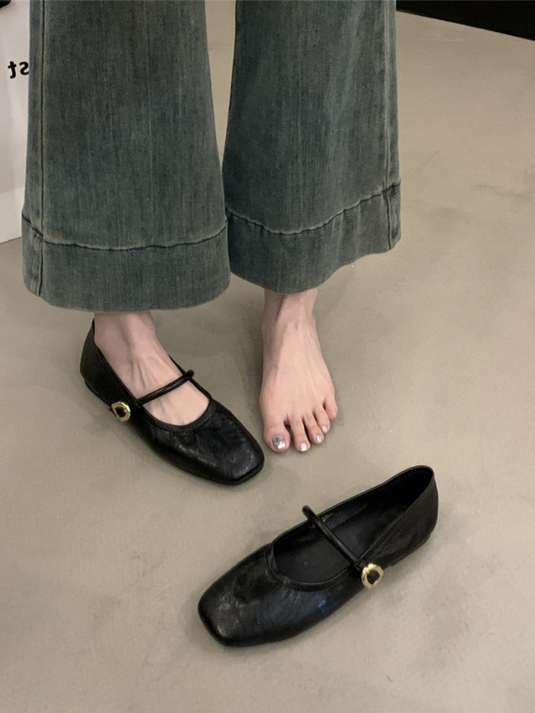 羊皮版平底单鞋女2025春秋百搭方头一字带扣通勤复古玛丽珍奶奶鞋