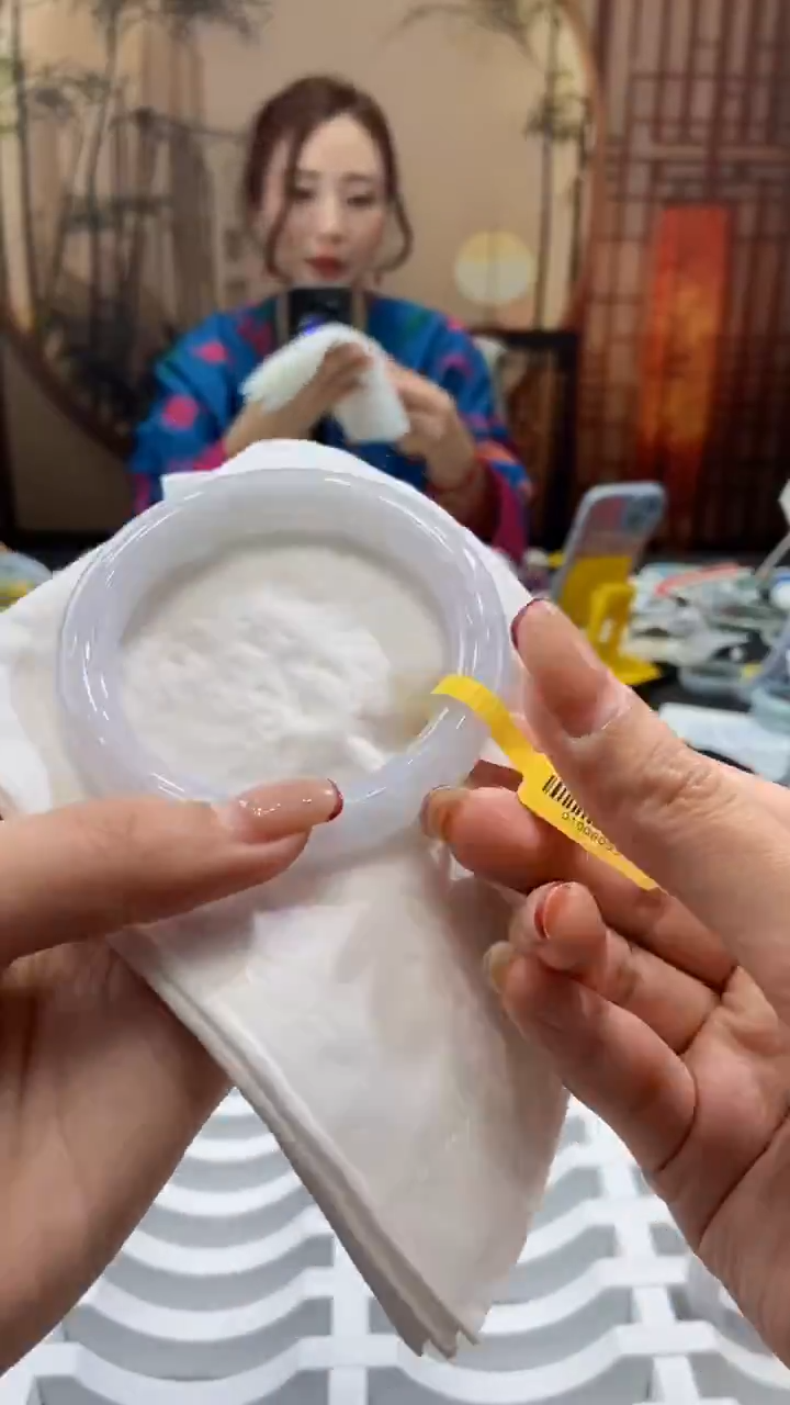 【闪购商品】翡翠手镯未镶嵌00008747