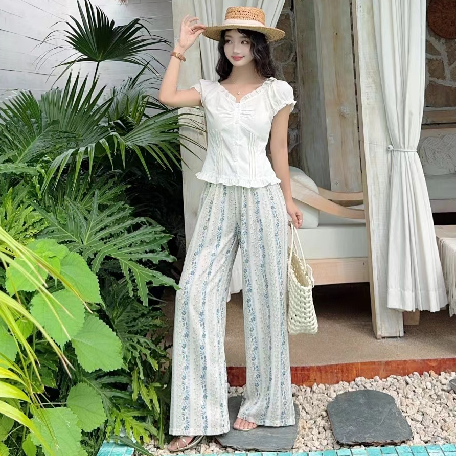 荷叶边时尚套装女2025夏季新款瘦设计感短袖T恤印花阔腿裤两件套