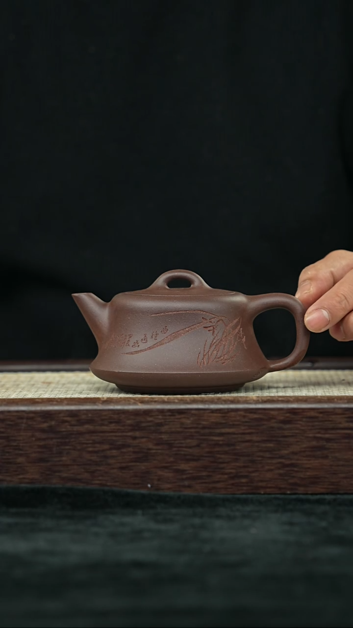 【闪购商品】紫砂茶壶@@HT15867金秀芳柱础（兰）