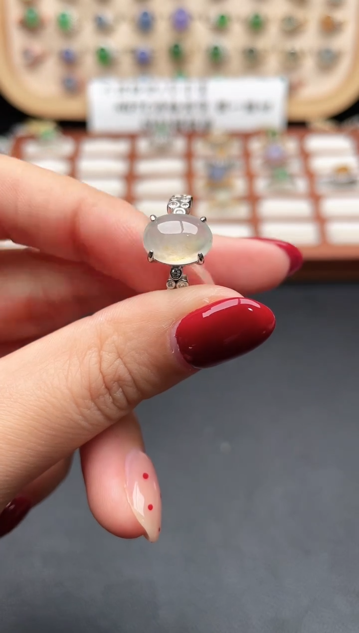 银S925镶嵌戒指翡翠一物一证一礼盒