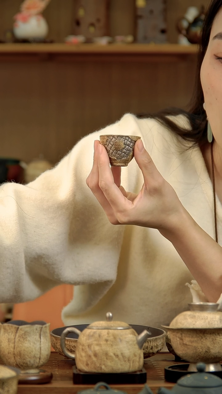 言野手作 粉引仿古藤编银杯