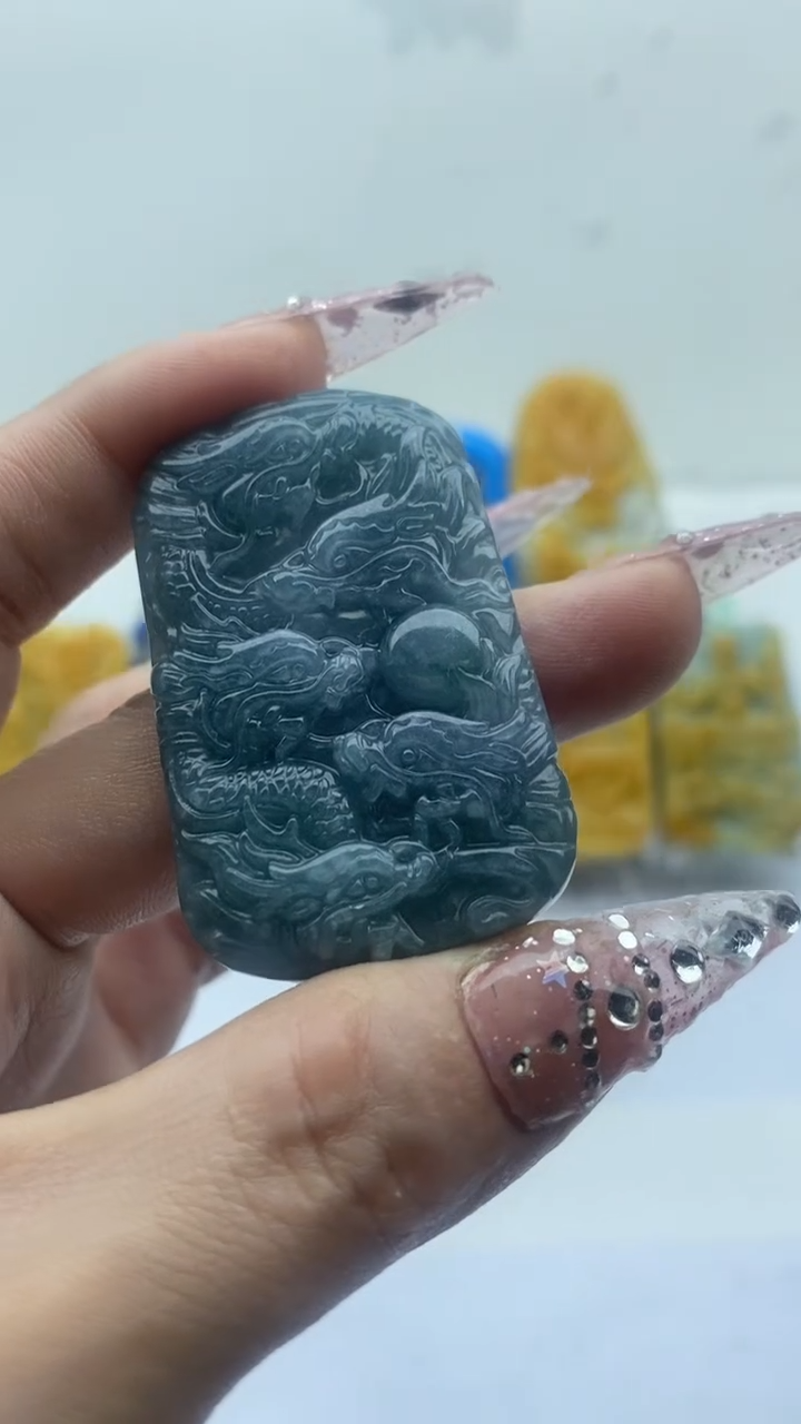 【闪购商品】翡翠颈饰未镶嵌挂件