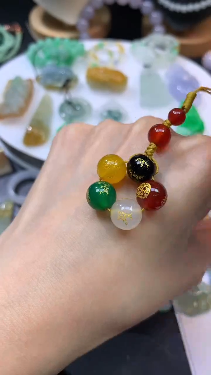 【闪购商品】玛瑙/玉髓颈饰未镶嵌玉髓多样性发一