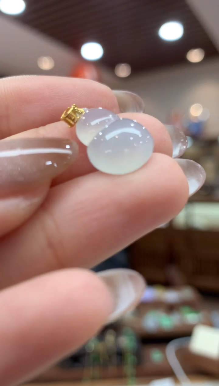 【闪购商品】翡翠吊坠(不含链)18K金镶嵌葫芦