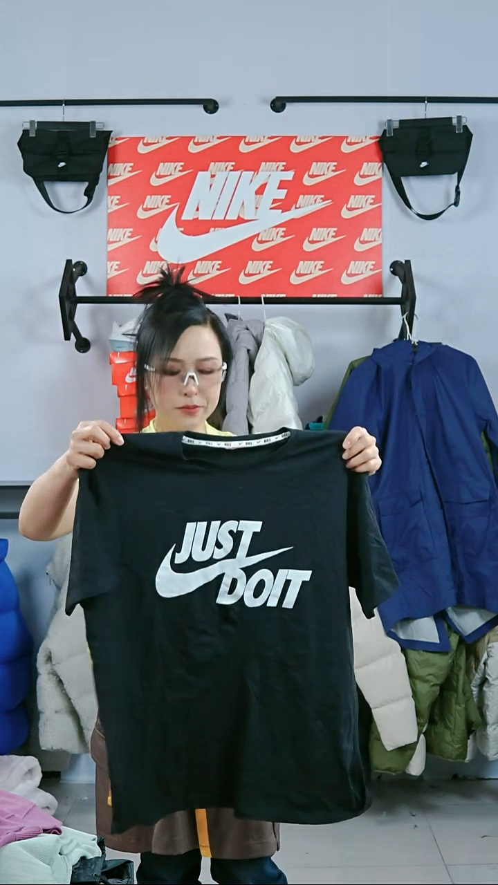 925闪购编码Nike/Jordan运动衣以播间过款为准尺码XL