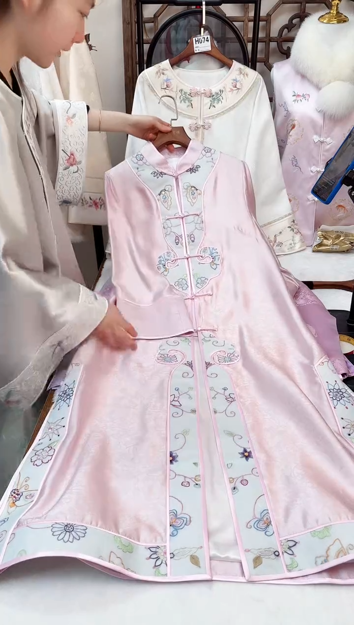 【闪购商品】织绣非遗苏绣服装一物一件兰花