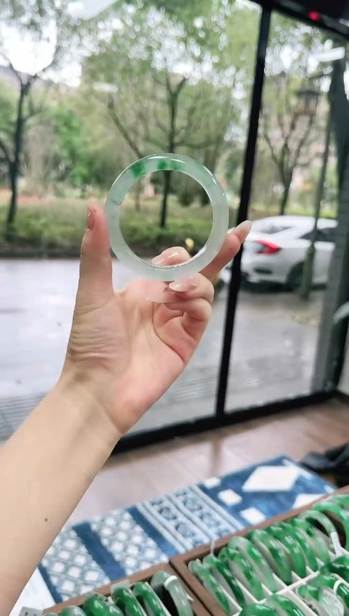 未镶嵌1石英质玉（非洲翠）/2484-56